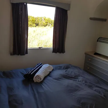 Semesterbostad 2 Bed-sleeps 4-free Parking-pet Friendly
