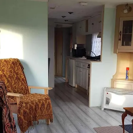 2 Bed-sleeps 4-free Parking-pet Friendly Semesterbostad Moore